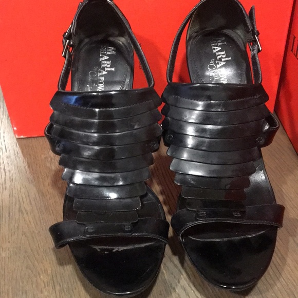 Sexy Black Herls - Picture 2 of 2